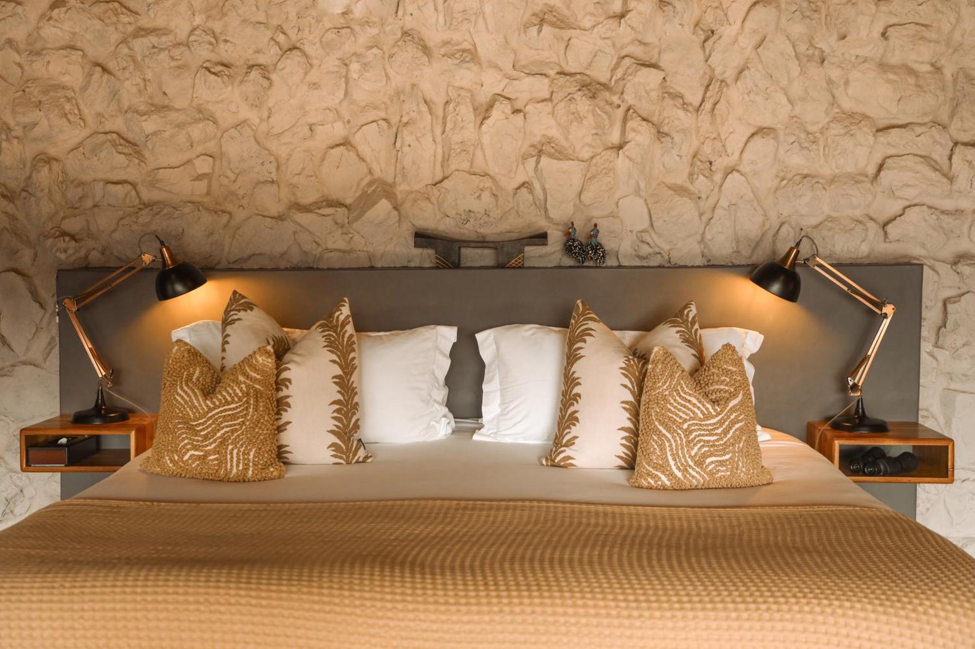 Leopard Mountain Safari Lodge Manyoni Private Game Reserve Экстерьер фото