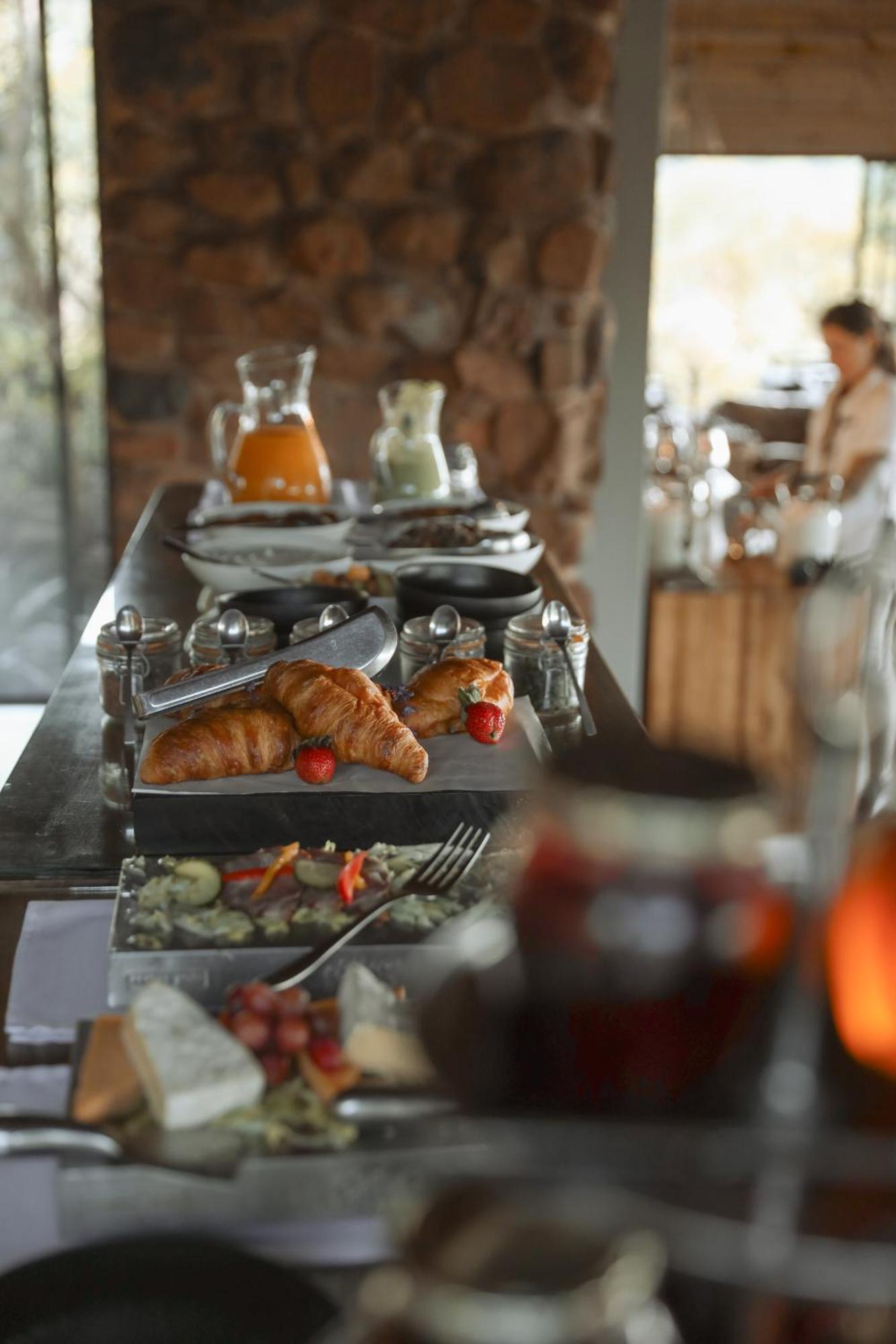 Leopard Mountain Safari Lodge Manyoni Private Game Reserve Экстерьер фото